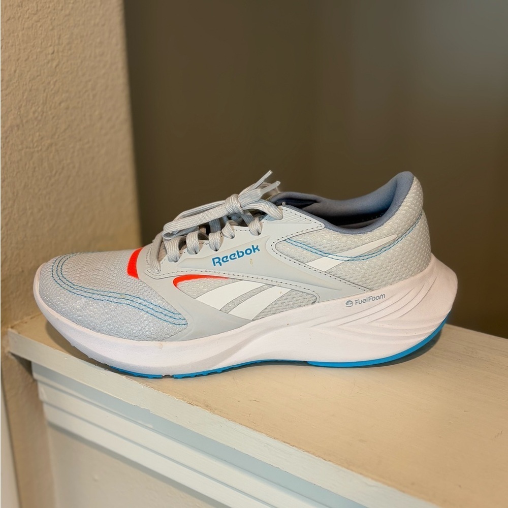 Reebok Energen Tech 2 Running Shoe Moon/ Orange/ Cyan Women’s Size 7.5 Tried On - Picture 2 of 10